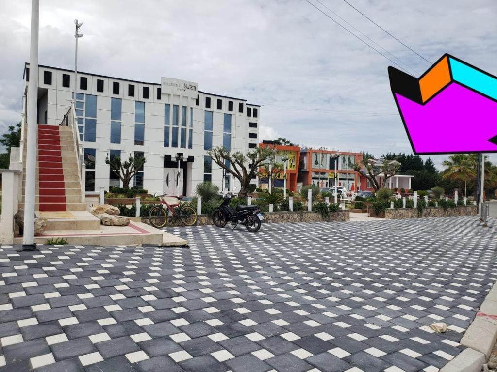 Esto'S Apartament Near Tirana Airport 1 - Self Checkin -Netflix - Free Parking Valjiosi Exterior photo